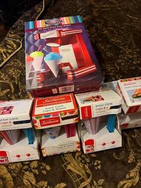Nostalgia Red Snow Cone Maker with Multicolor Cups & Straws